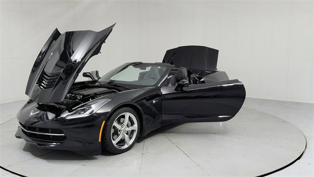 Used 2014 Chevrolet Corvette Stingray Convertible w/ 2LT Preferred Equipment Group image 9