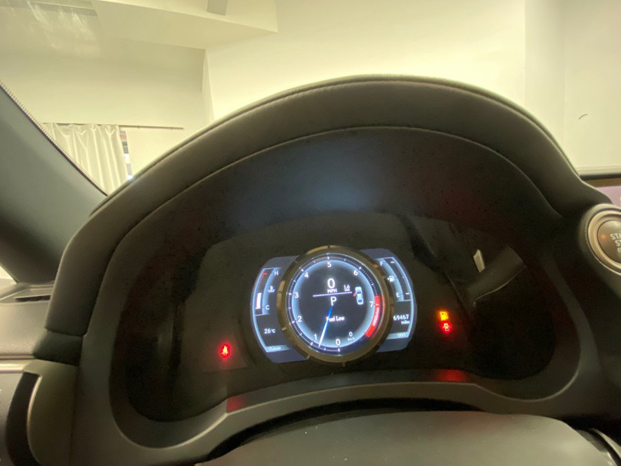 Used 2018 Lexus IS 300 AWD image 29