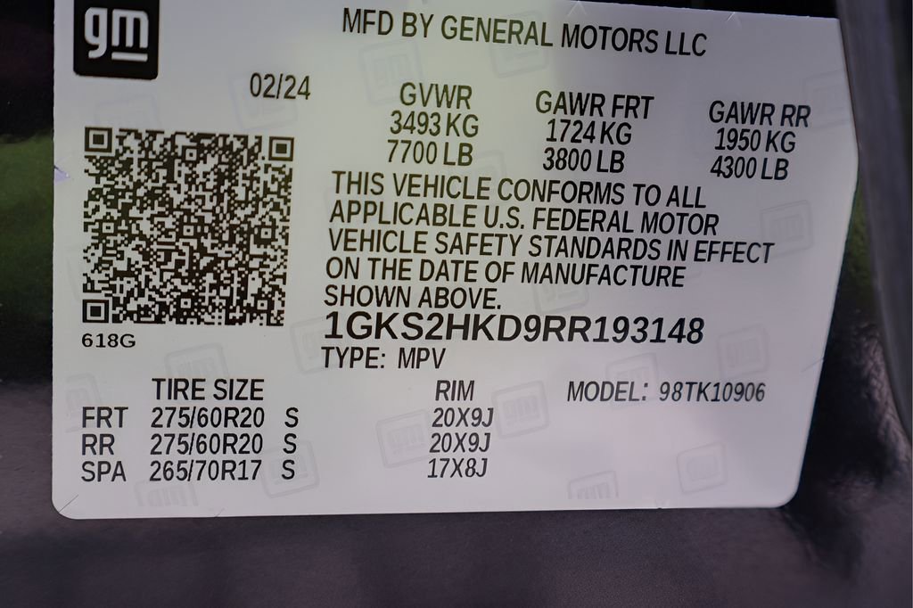 Used 2024 GMC Yukon XL AT4 w/ AT4 Premium Package AWD/4WD image 31