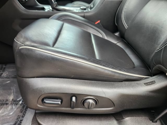 Used 2021 Chevrolet Traverse High Country w/ LPO, Floor Liner Package AWD/4WD image 28
