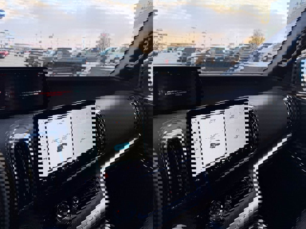 New 2026 Ford Expedition Platinum w/ Stealth Appearance Package image 19