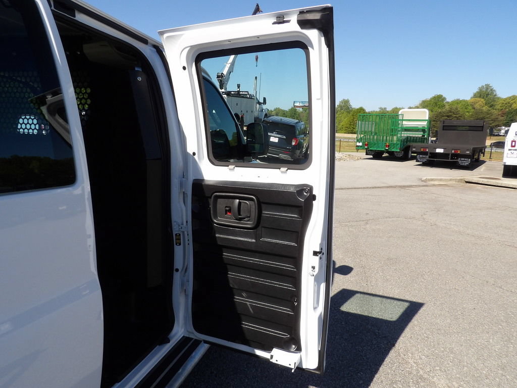 Used 2024 GMC Savana 2500 w/ Driver Convenience Package RWD image 26