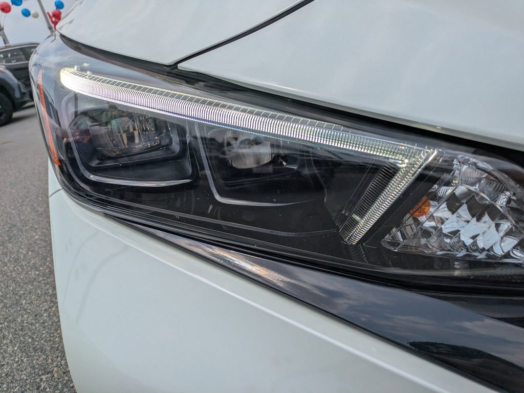 Certified 2024 Nissan Leaf SV Plus FWD image 11