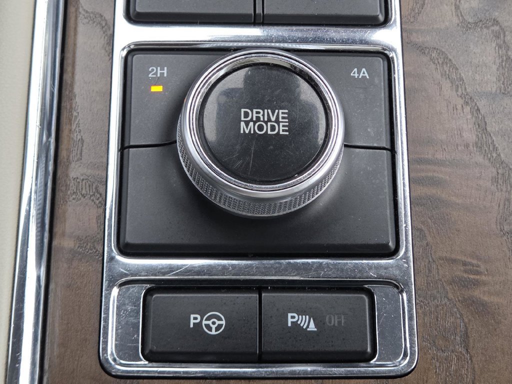 Used 2019 Ford Expedition Platinum AWD/4WD image 35