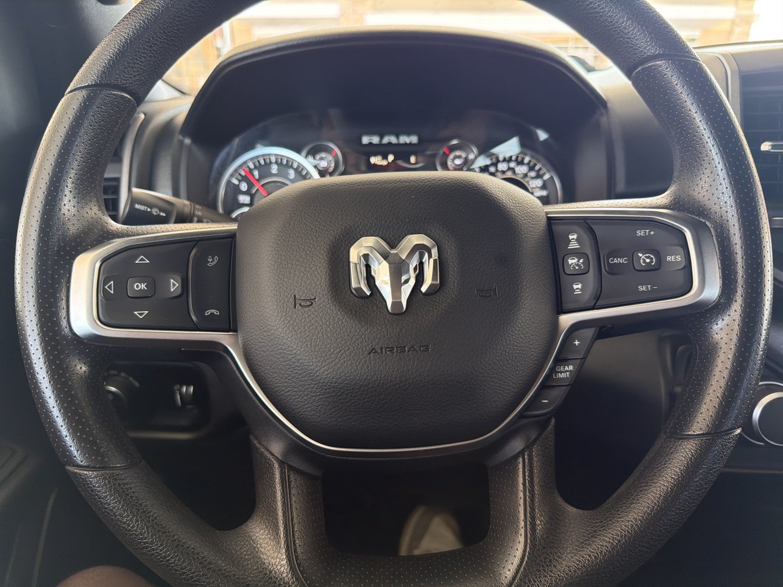 Used 2025 RAM 1500 Tradesman AWD/4WD image 23