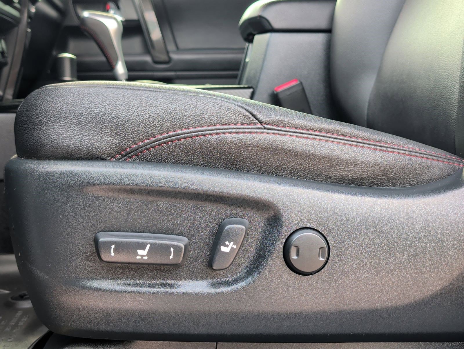 Used 2023 Toyota 4Runner TRD Off-Road Premium image 10