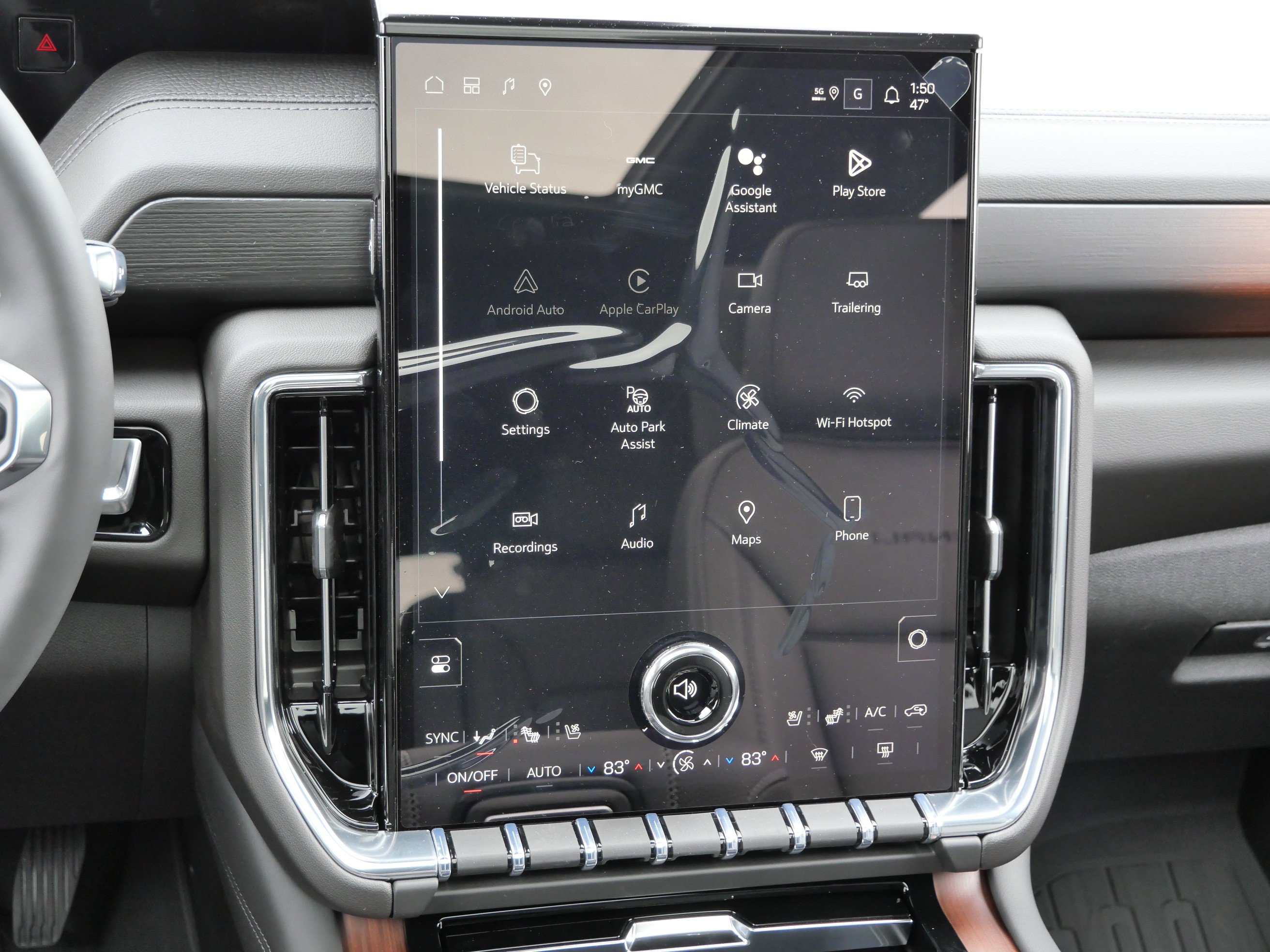 New 2026 GMC Yukon Denali w/ Denali Reserve Package image 8