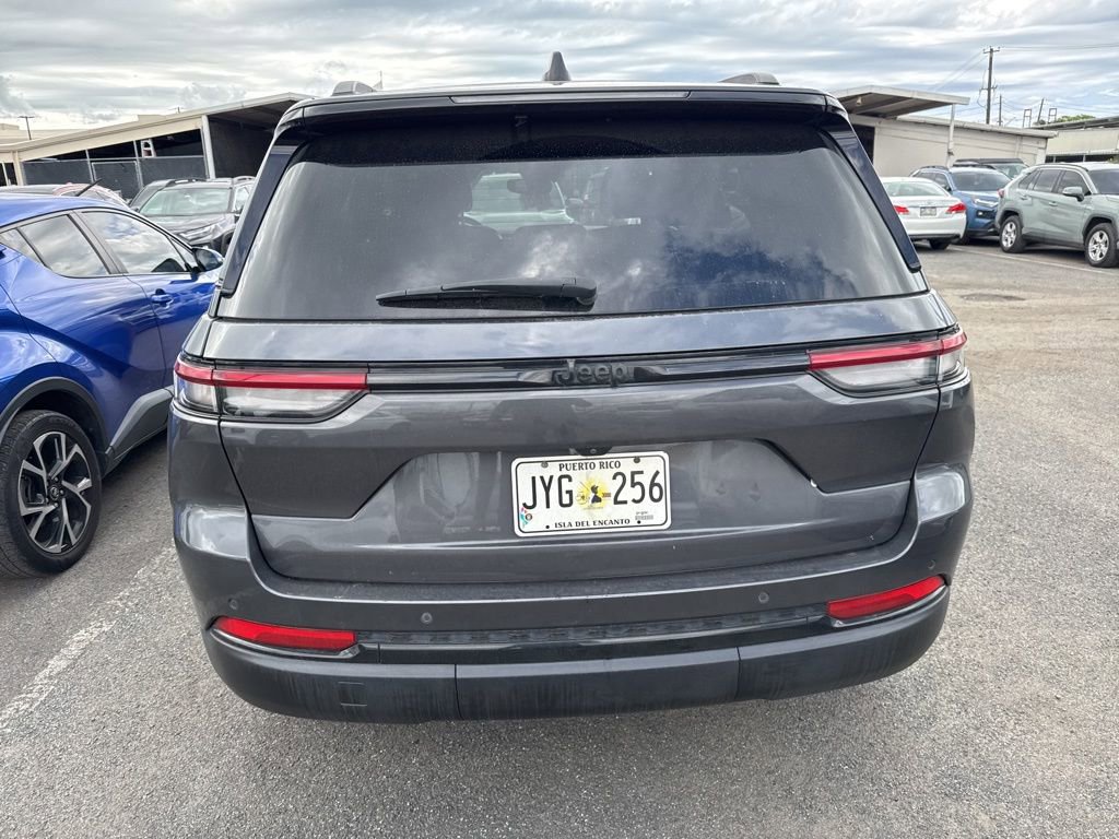 Used 2022 Jeep Grand Cherokee Altitude image 6