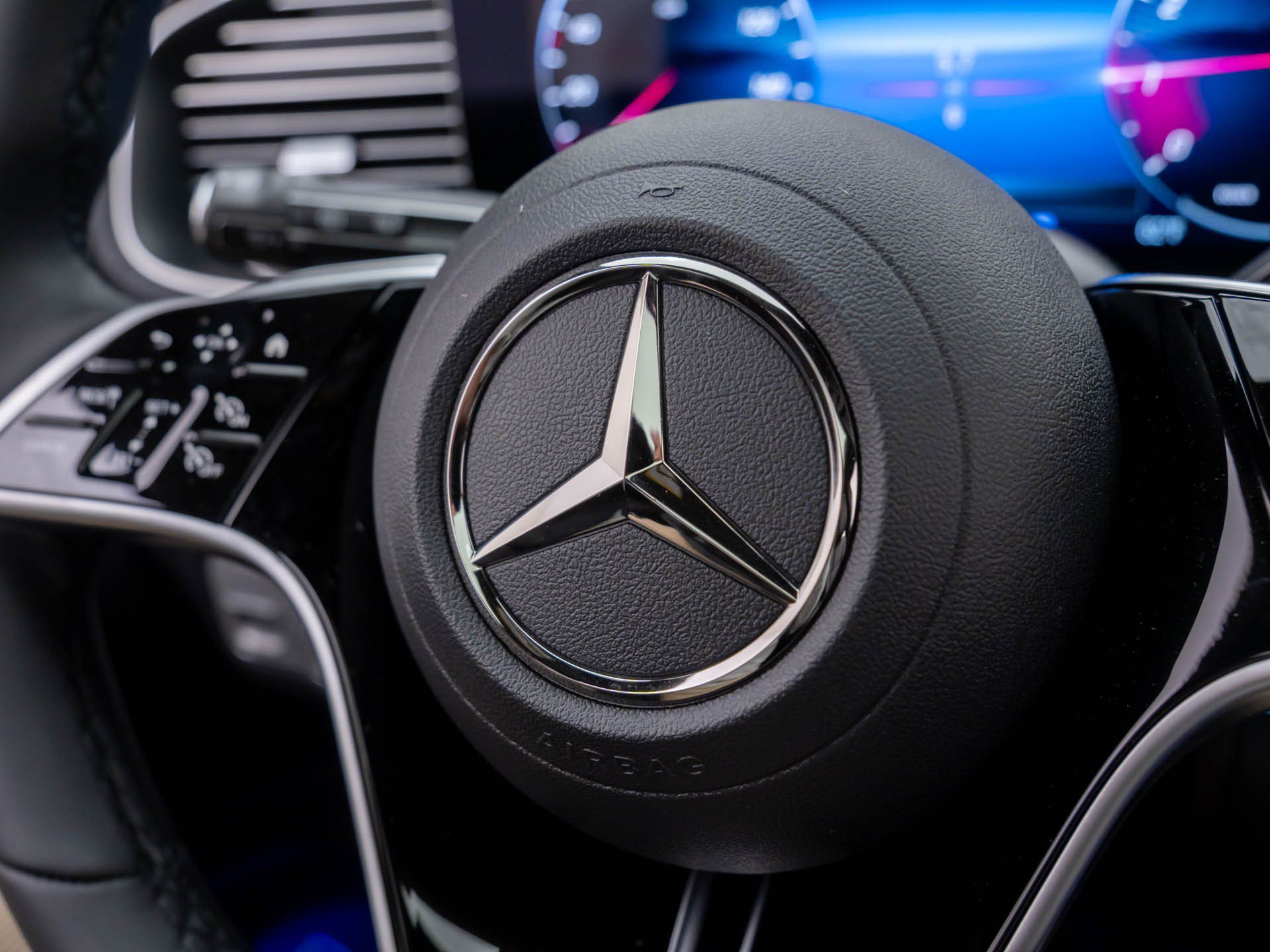 New 2026 Mercedes-Benz GLE 350 4MATIC image 23