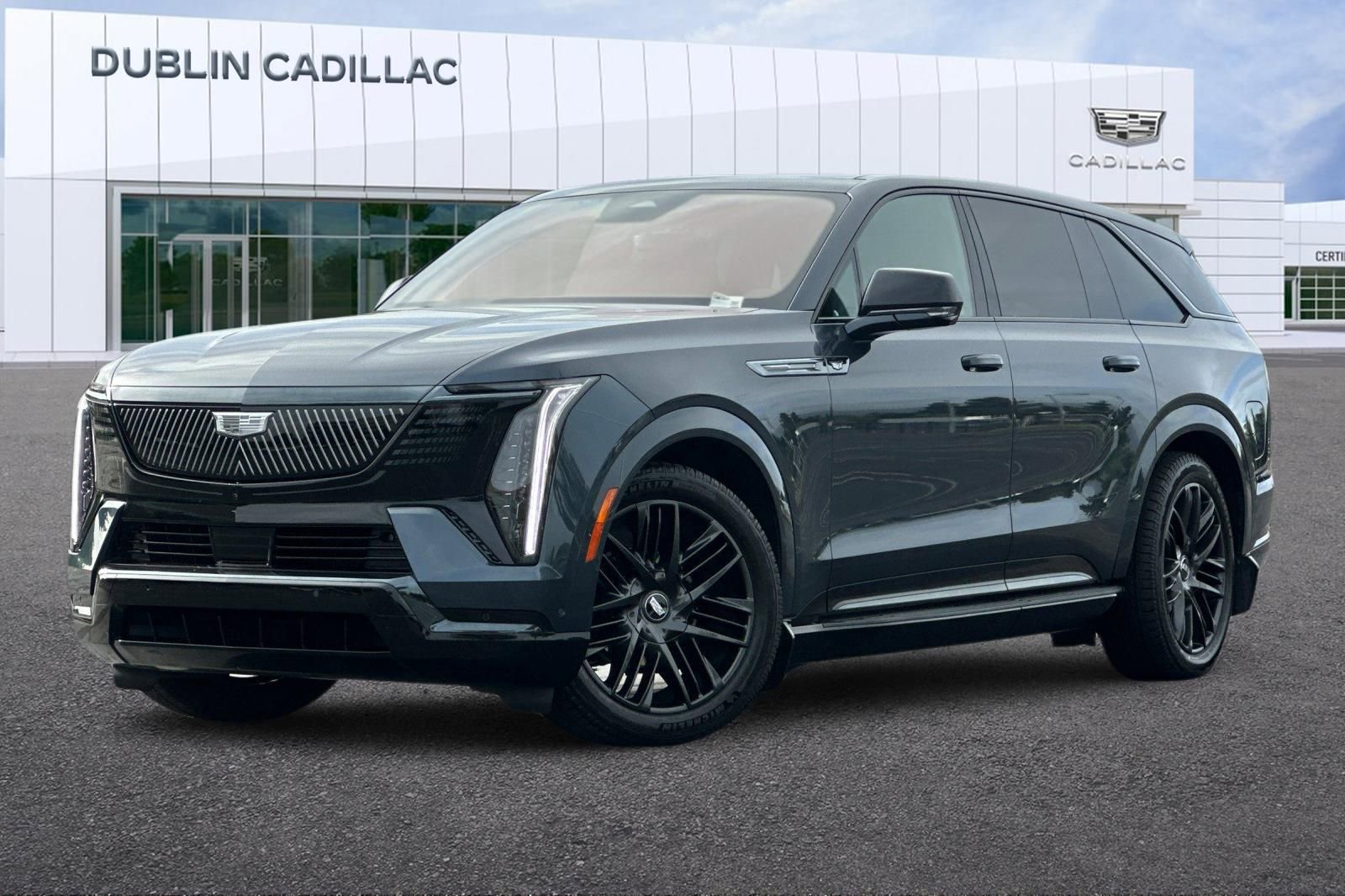 Certified 2026 Cadillac Escalade IQ Sport 2 w/ LPO, ONYX Package AWD/4WD image 8
