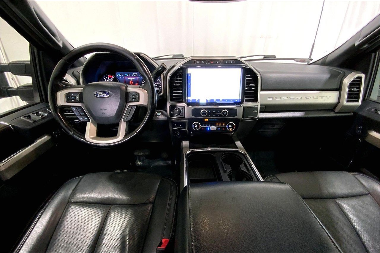 Used 2022 Ford F350 Lariat w/ Lariat Ultimate Package AWD/4WD image 15