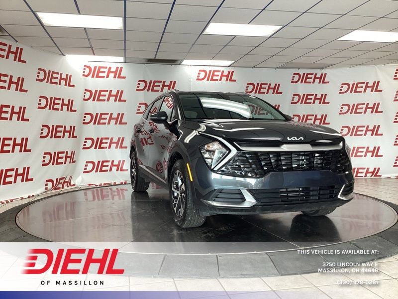 Used 2023 Kia Sportage EX AWD/4WD image 1