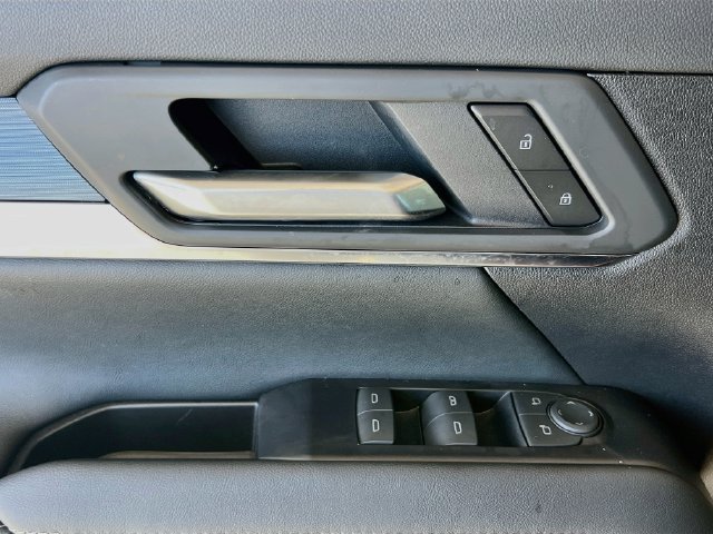 New 2027 GMC Terrain Elevation FWD image 13