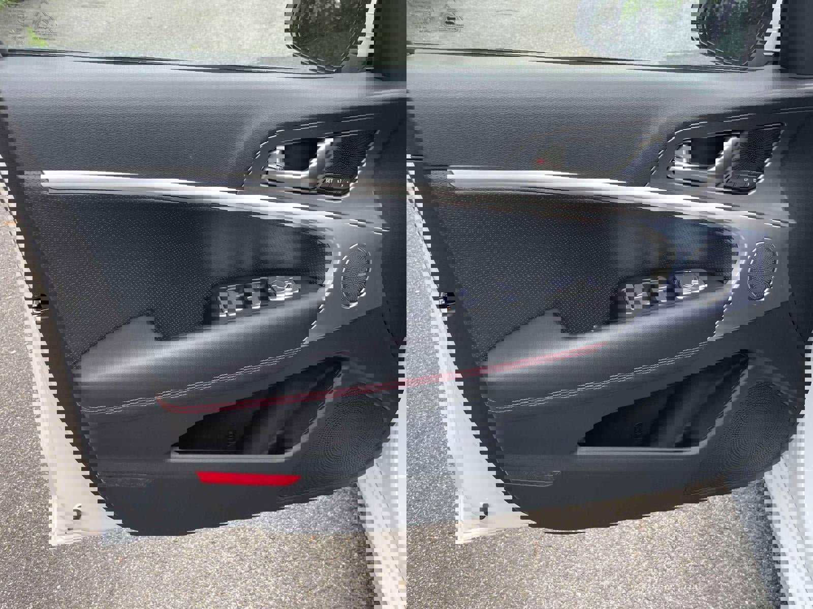 Used 2024 Genesis G70 3.3T Advanced image 16