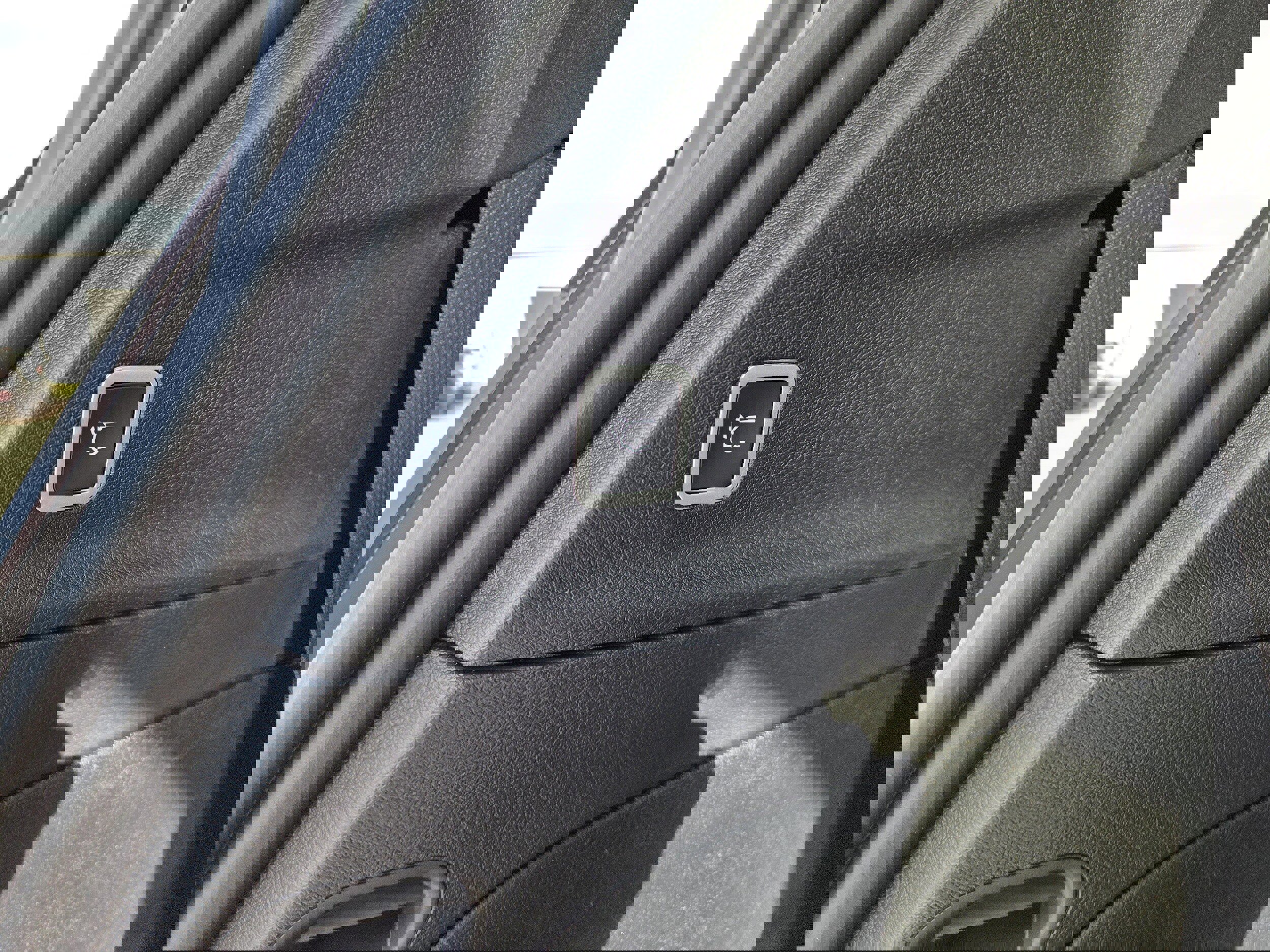 New 2026 Chrysler Voyager LX image 27