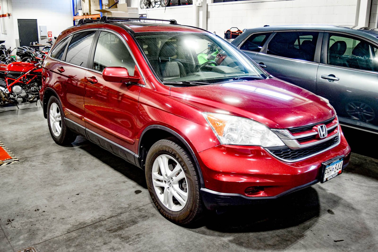 Used 2011 Honda CR-V EX-L image 4