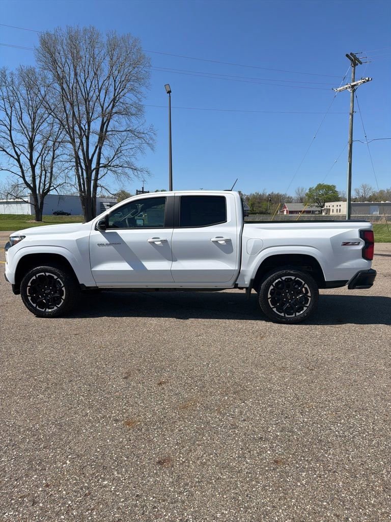 New 2026 Chevrolet Colorado Z71 w/ Z71 Convenience Package 2 AWD/4WD image 8