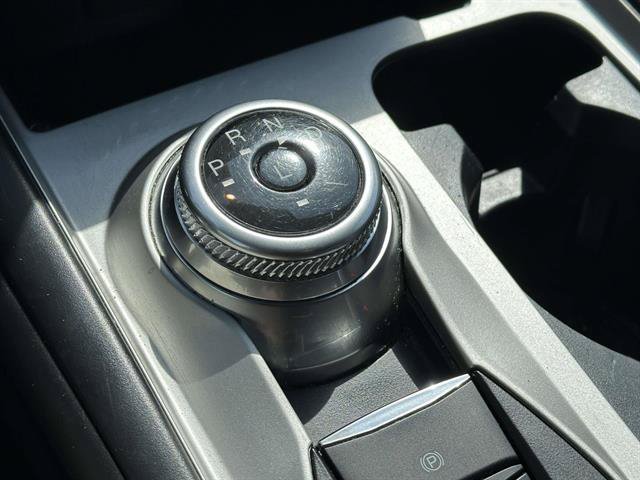 Used 2023 Ford Explorer XLT AWD/4WD image 20