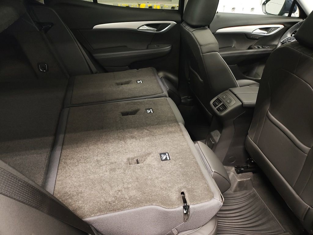 New 2026 Buick Envision Avenir image 13