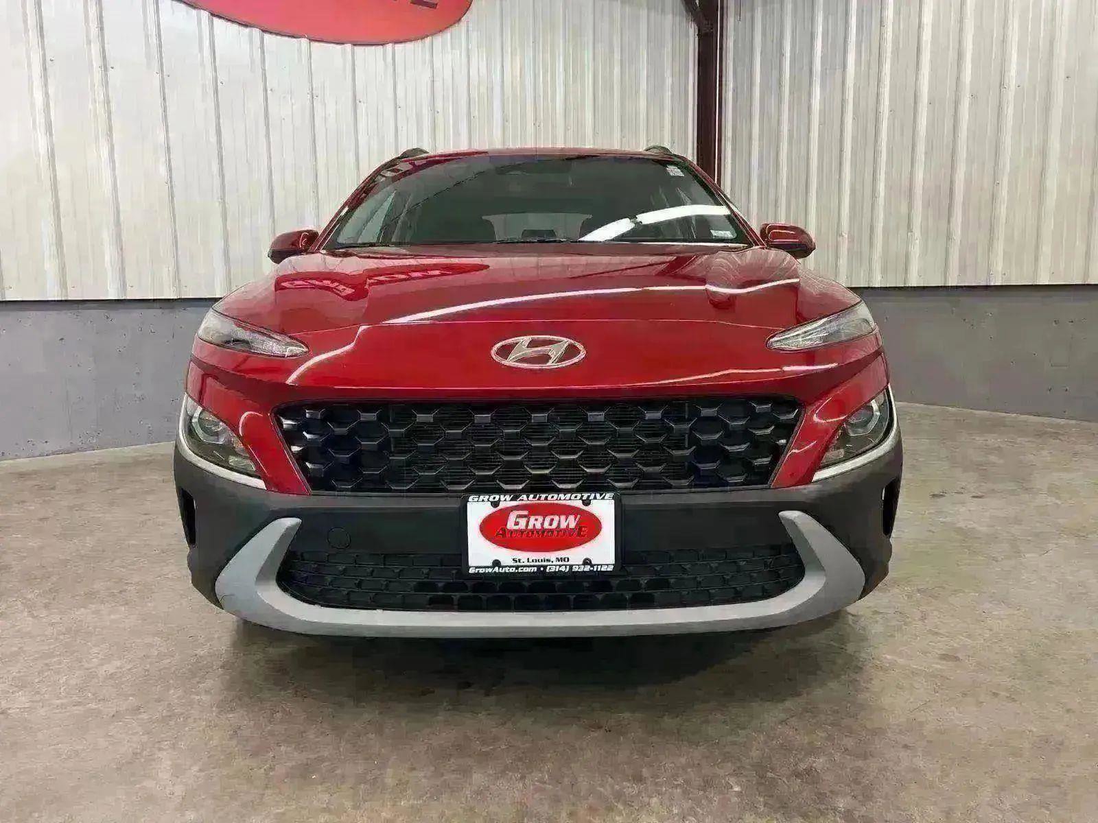 Used 2022 Hyundai Kona SEL w/ Convenience Package image 8