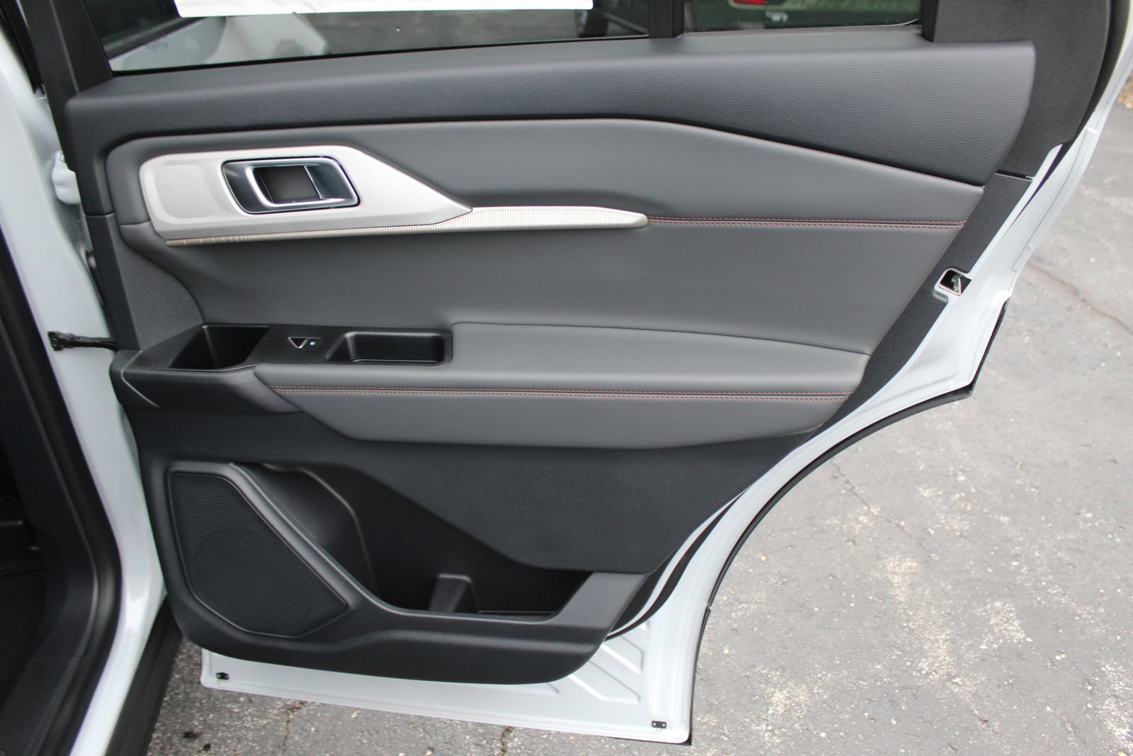 New 2026 Ford Explorer Active image 13