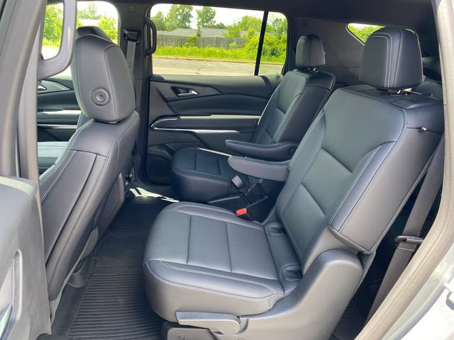Certified 2025 Chevrolet Traverse LT w/ Driver Confidence Package AWD/4WD image 20