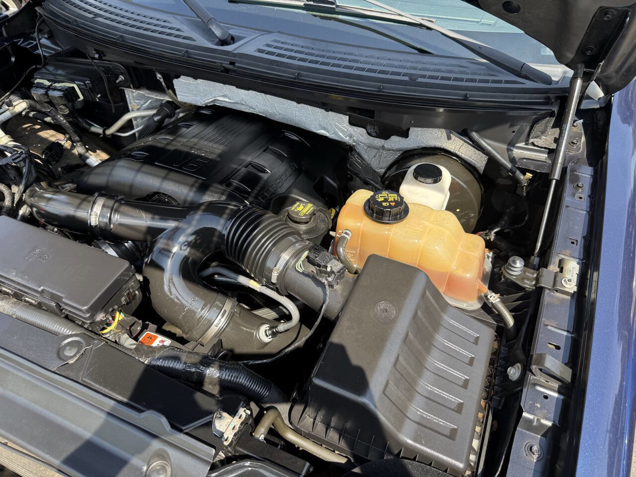 Used 2013 Ford F150 XLT w/ XLT Chrome Pkg image 24