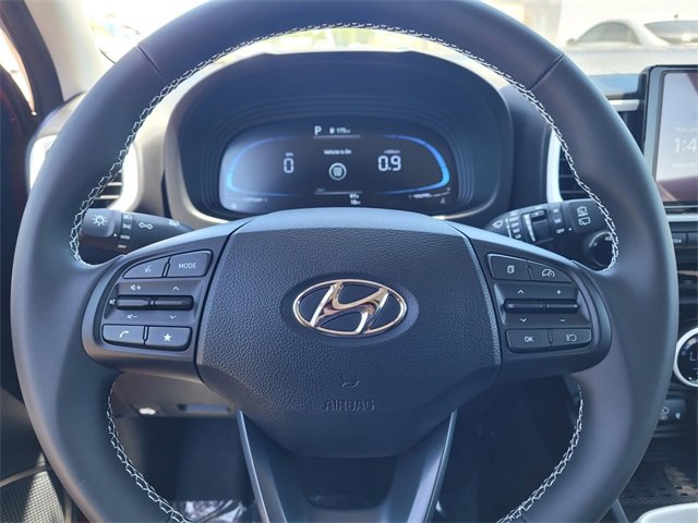 New 2025 Hyundai Venue Limited image 12