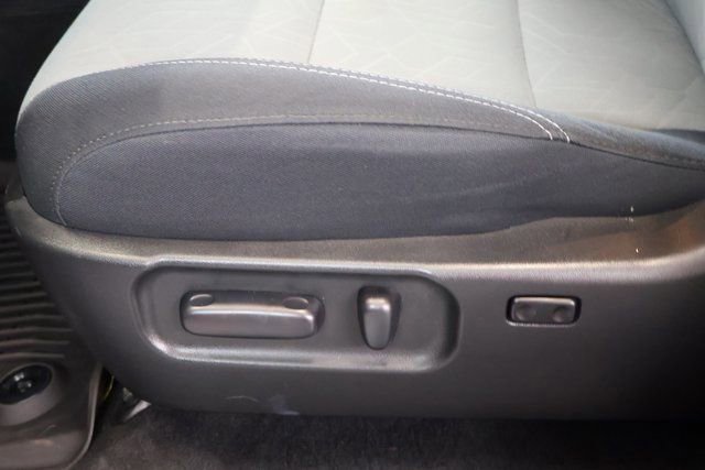 Used 2023 Toyota Tacoma TRD Off-Road image 13