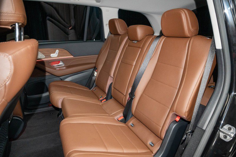 Certified 2026 Mercedes-Benz GLS 450 4MATIC image 15