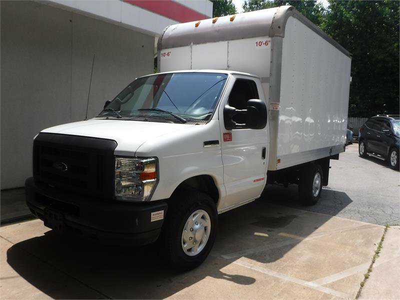 Used 2019 Ford E-350 and Econoline 350 Super Duty w/ Power Windows & Locks Group RWD image 10