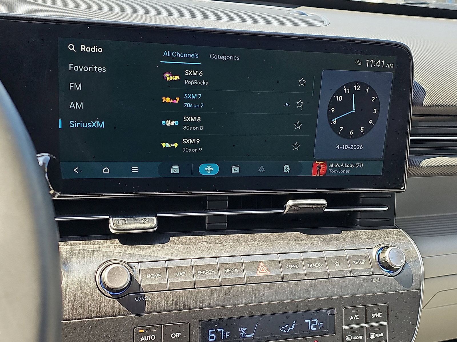 Used 2024 Hyundai Kona SEL image 17