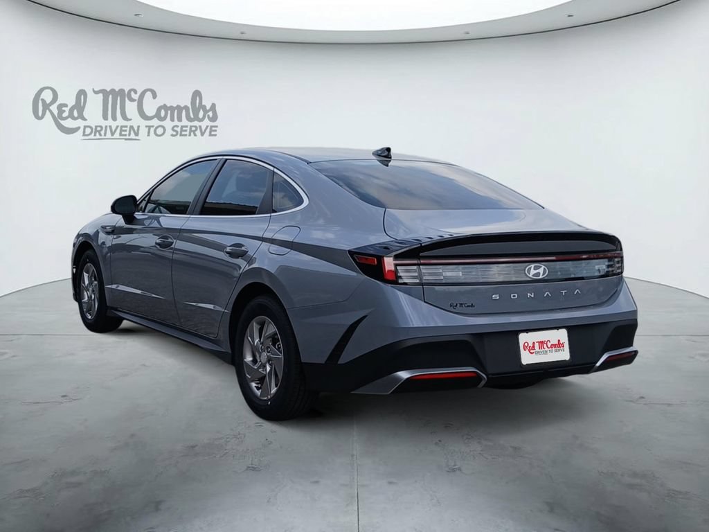 New 2026 Hyundai Sonata SE FWD image 3