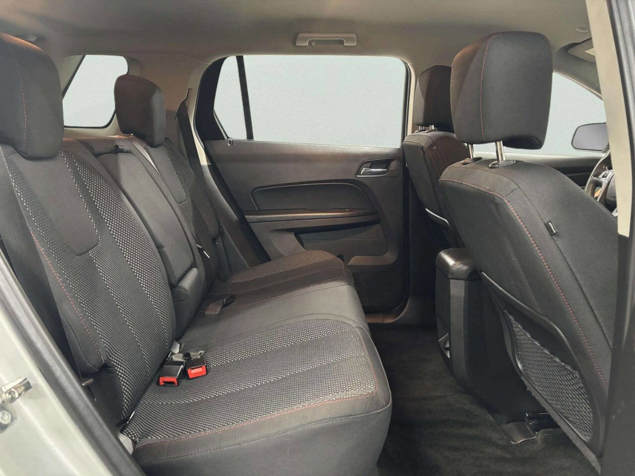 Used 2017 GMC Terrain SLE FWD image 18