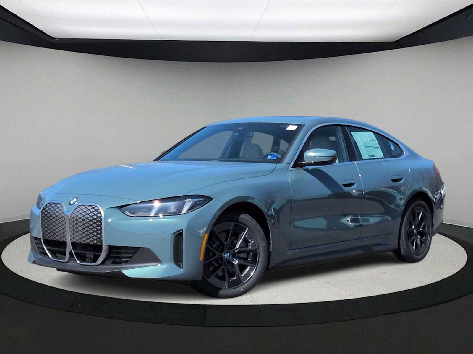 New 2026 BMW i4 eDrive40 image 1