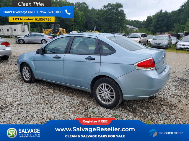Used 2009 Ford Focus SE FWD image 3