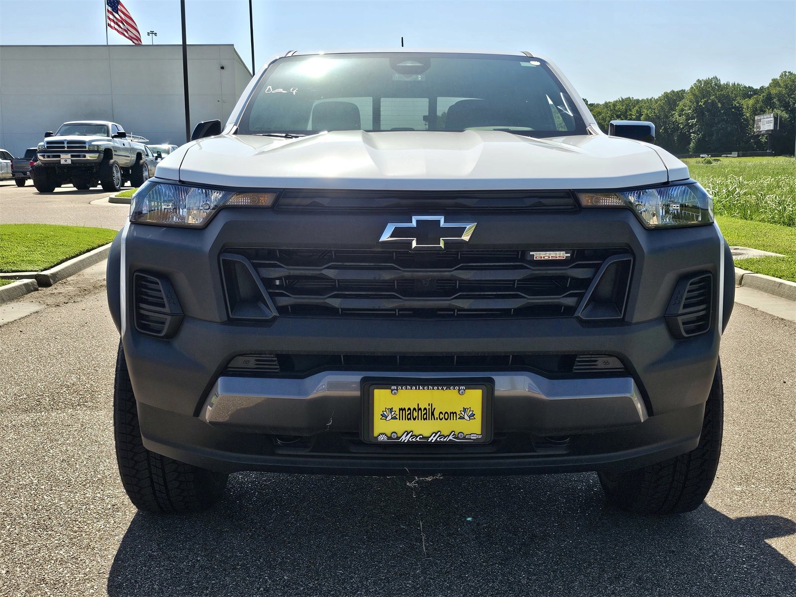 New 2025 Chevrolet Colorado Trail Boss w/ Midnight Edition image 2