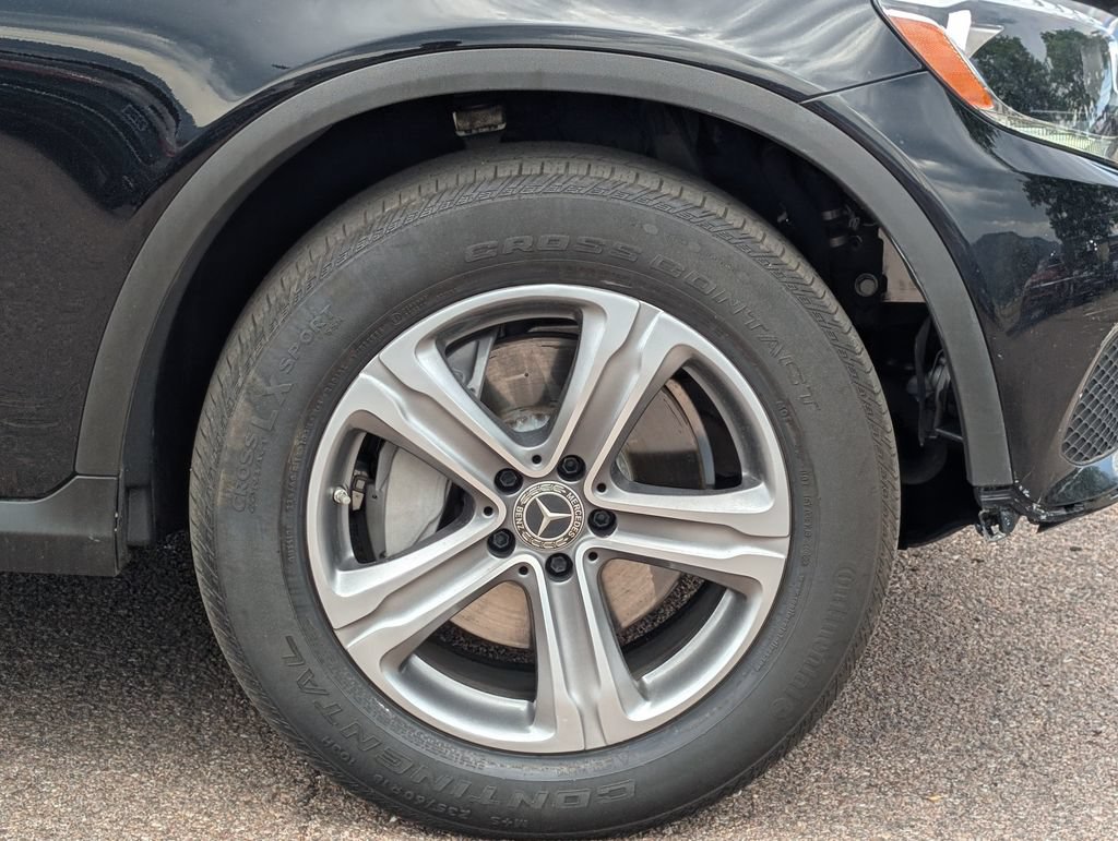 Certified 2019 Mercedes-Benz GLC 300 4MATIC image 10