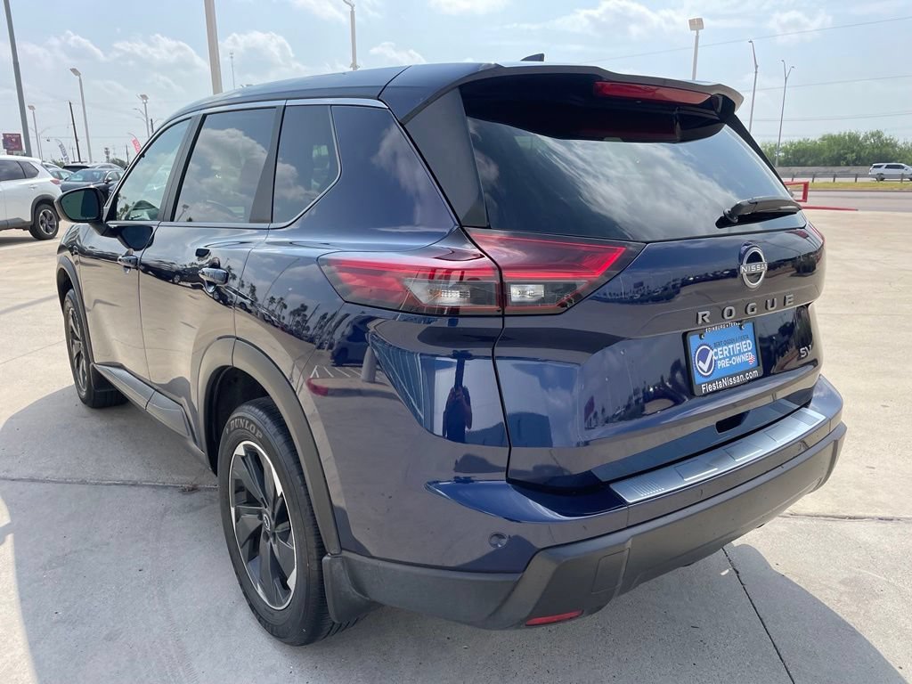 Certified 2024 Nissan Rogue SV FWD image 5