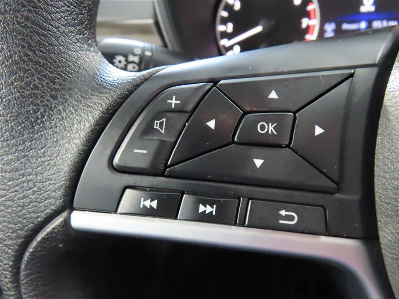 Used 2023 Nissan Altima 2.5 SV FWD image 23