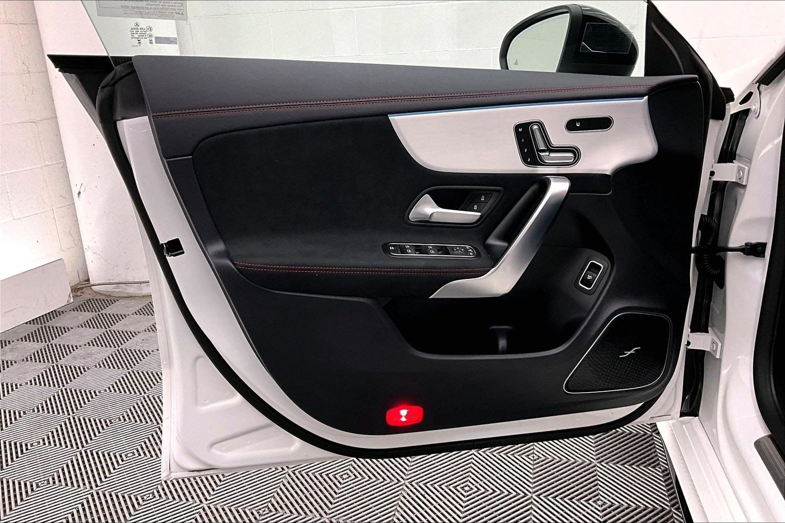 Used 2026 Mercedes-Benz CLA 35 AMG 4MATIC image 23