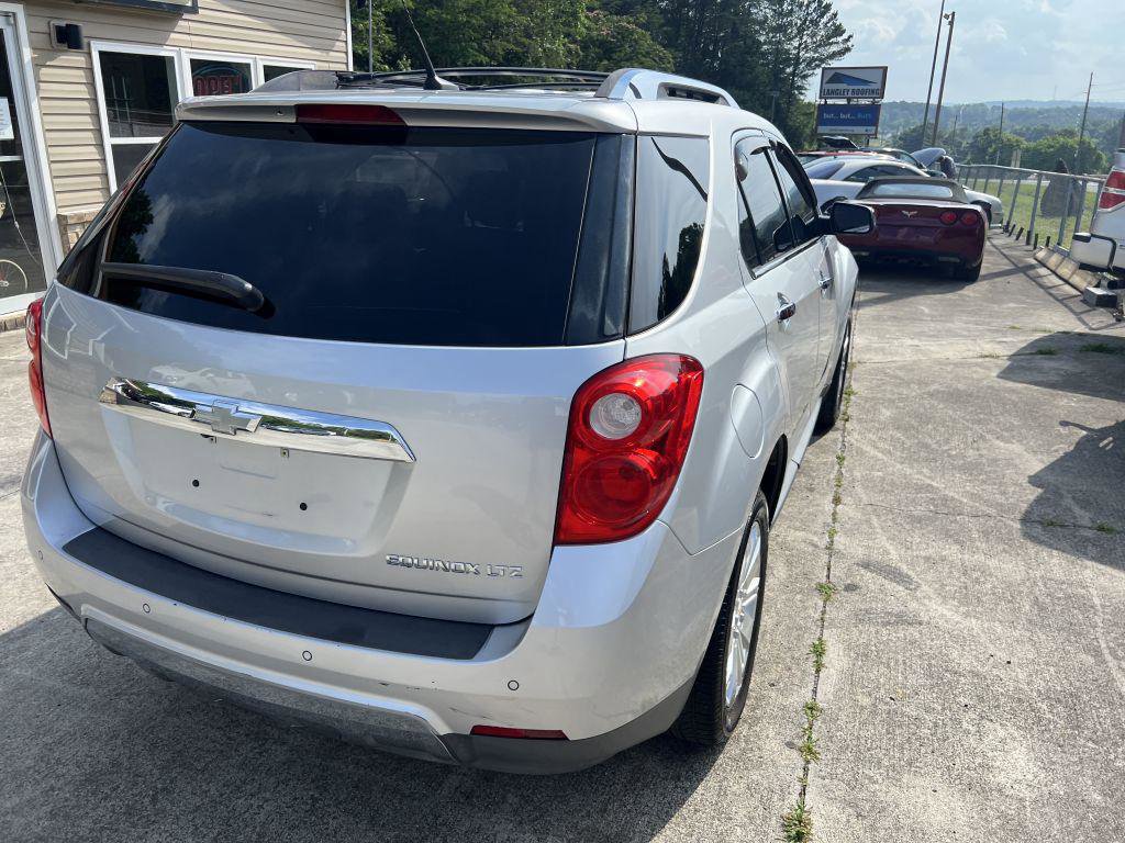 Used 2010 Chevrolet Equinox LTZ image 10