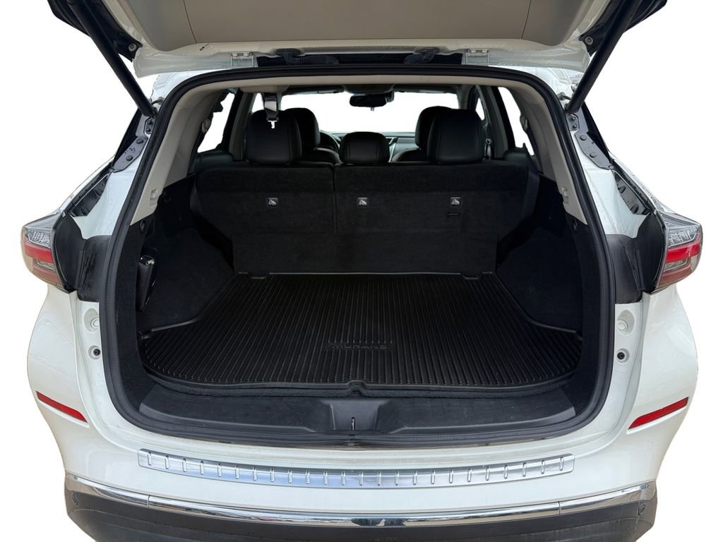 Used 2023 Nissan Murano SL w/ SL Moonroof Package FWD image 18
