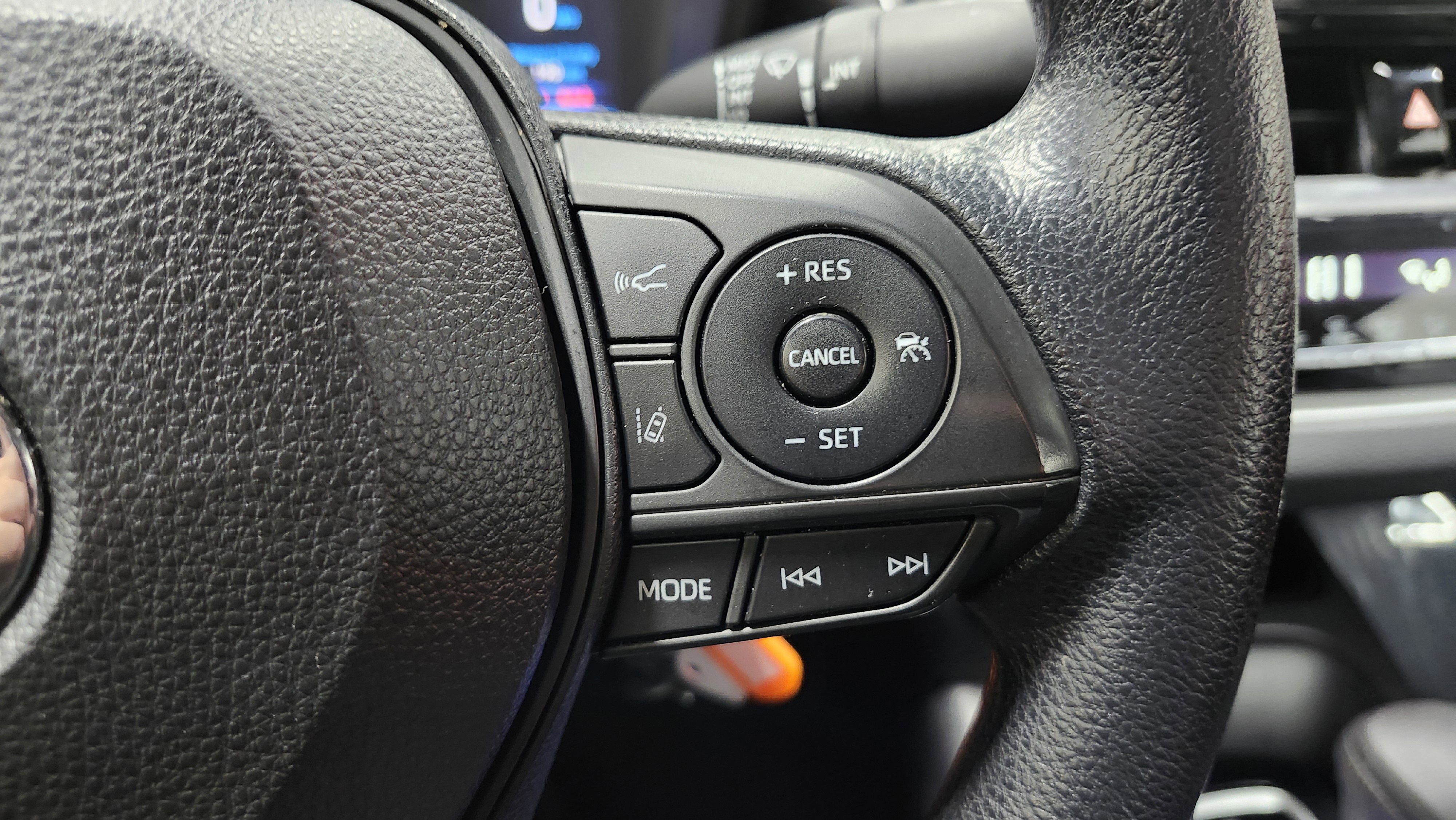 Used 2021 Toyota Corolla LE image 30