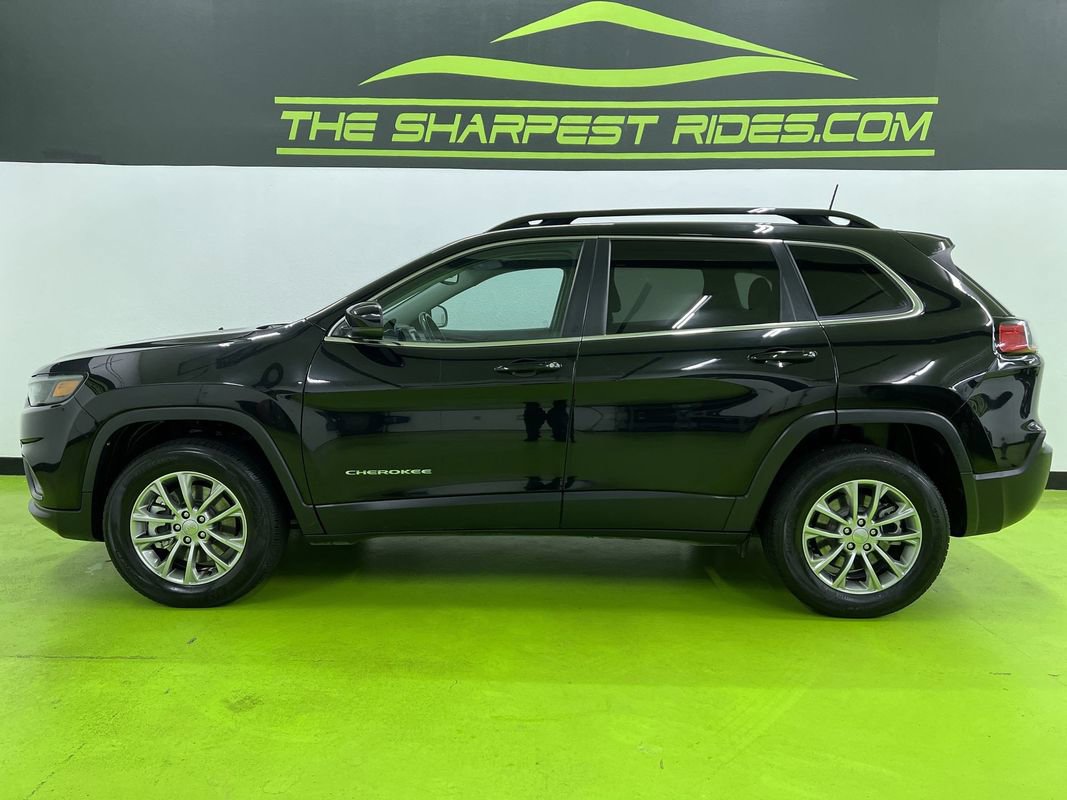Used 2022 Jeep Cherokee Latitude Lux w/ Sun & Sound Group AWD/4WD image 6