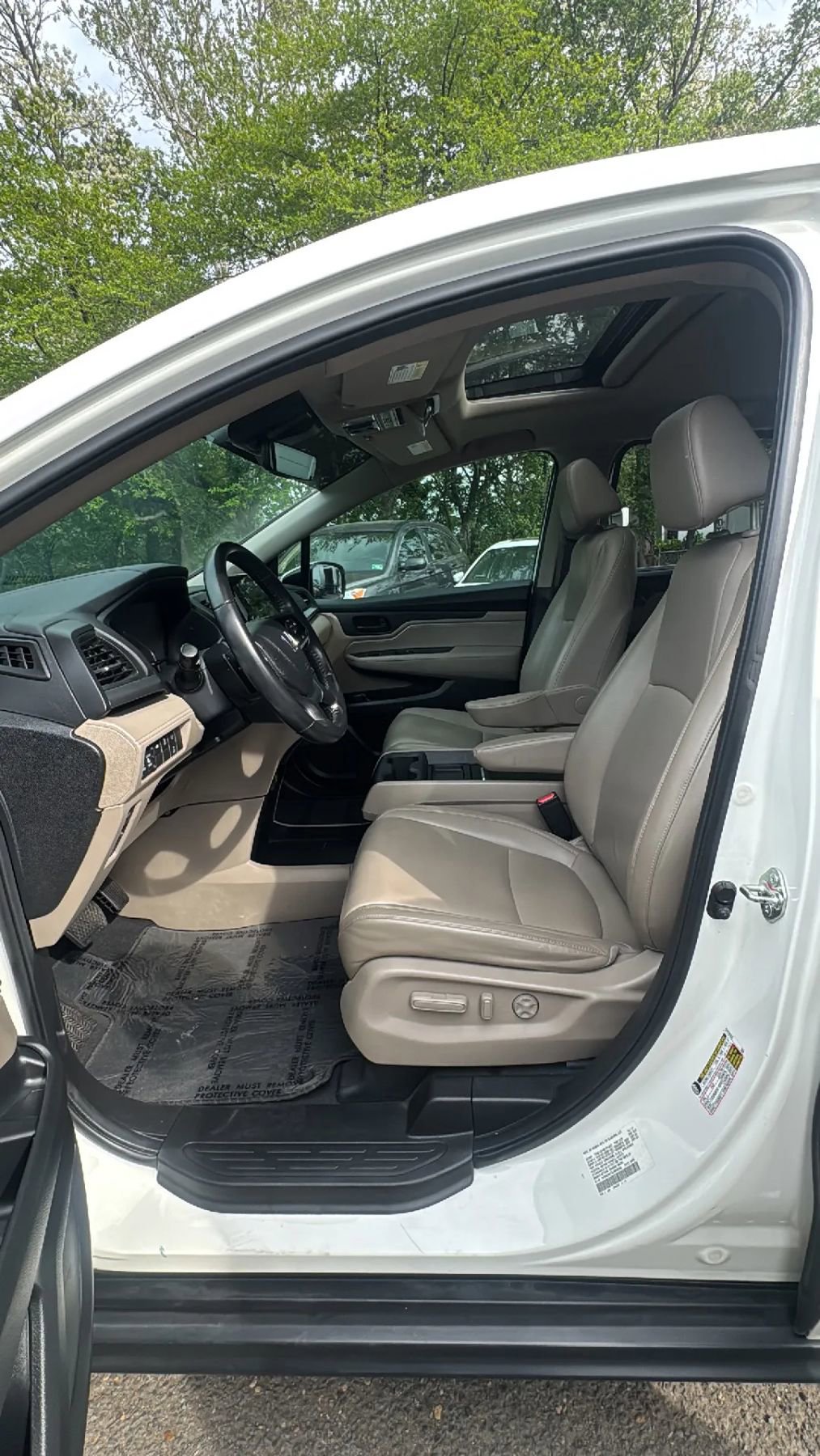 Used 2018 Honda Odyssey EX-L image 11