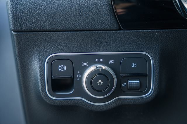 Certified 2024 Mercedes-Benz GLA 250 4MATIC image 42