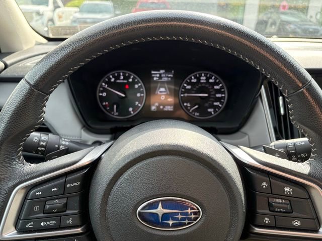 Used 2025 Subaru Outback Premium AWD/4WD image 19