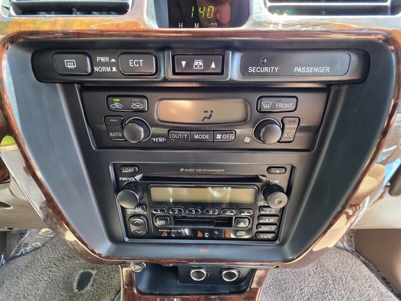 Used 2001 Toyota 4Runner Limited AWD/4WD image 48