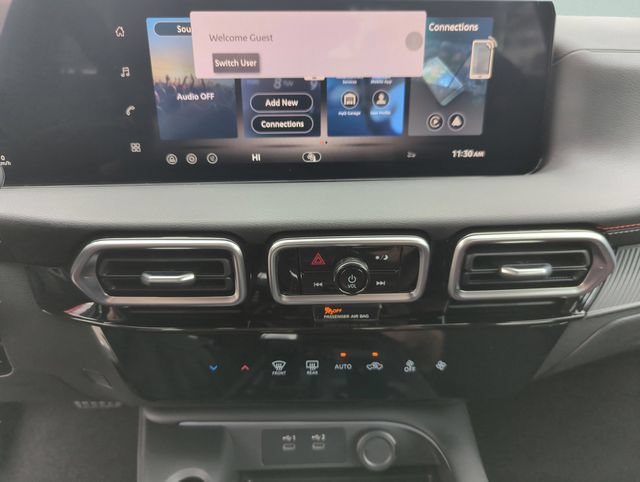 New 2026 Nissan Sentra SR w/ Floor Mat Package FWD image 30